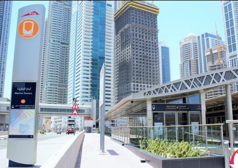 High Floor With City Skyline & Burj Khalifa View 3 Bedroom Unit Marina Dubai Exterior photo