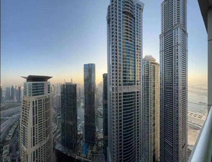 High Floor With City Skyline & Burj Khalifa View 3 Bedroom Unit Marina Dubai Exterior photo