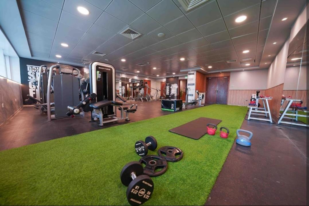 High Floor With City Skyline & Burj Khalifa View 3 Bedroom Unit Marina Dubai Exterior photo